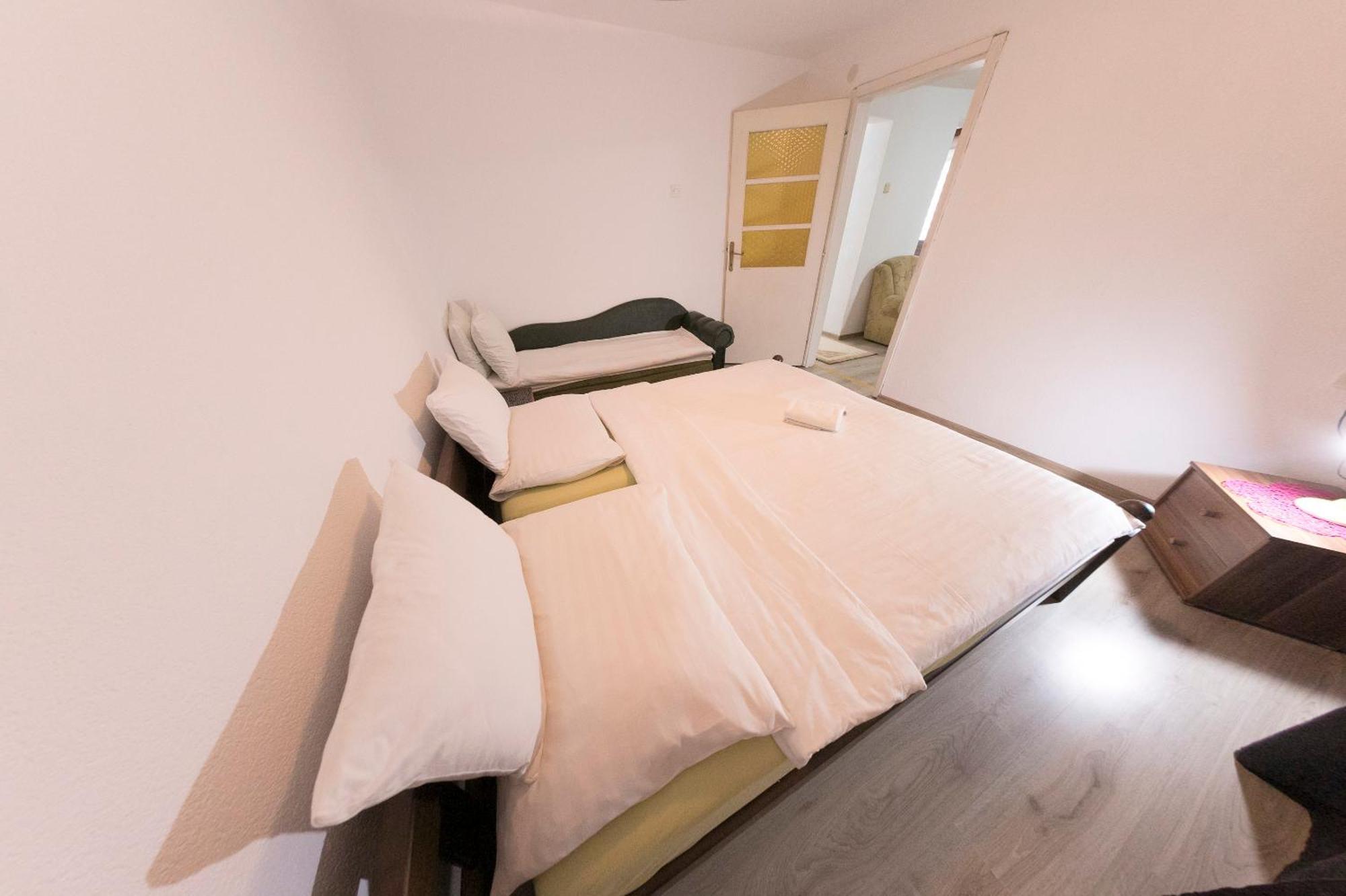 Apartman Bucko บีฮัช ภายนอก รูปภาพ