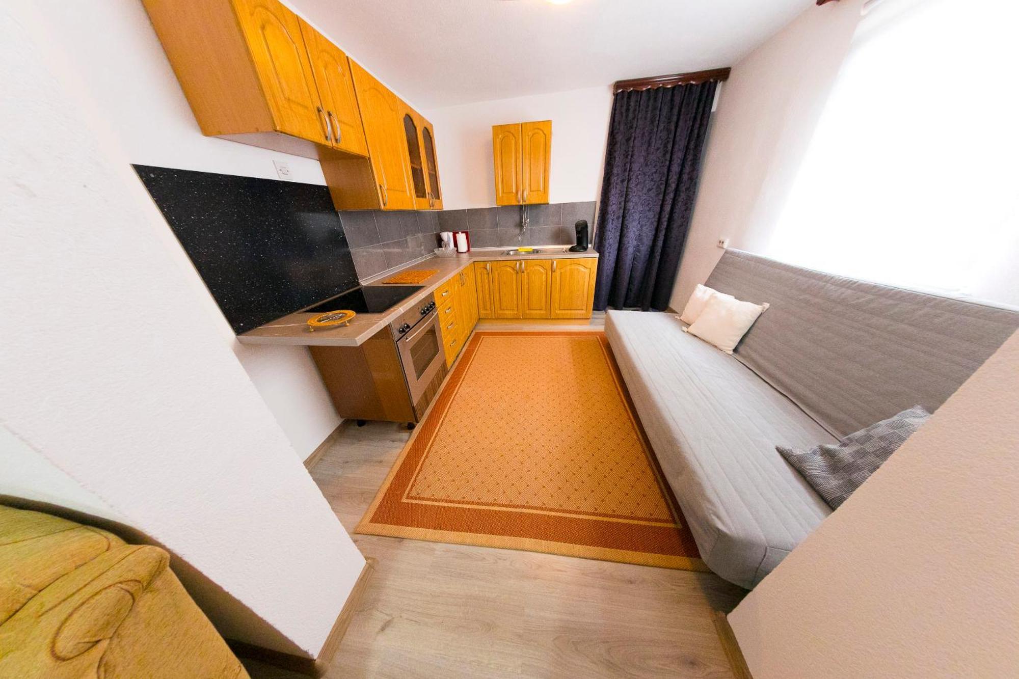 Apartman Bucko บีฮัช ภายนอก รูปภาพ