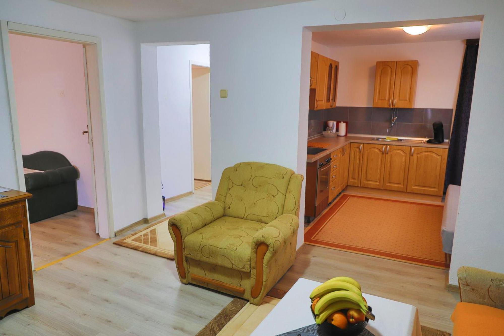 Apartman Bucko บีฮัช ภายนอก รูปภาพ